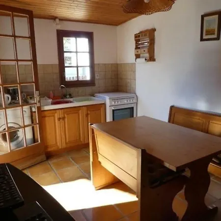 بيت للعطل House Maison De Plain Pied A Proximite De Tout 2 *
